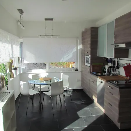 Romantic Hideaway Lägenhet Goleen